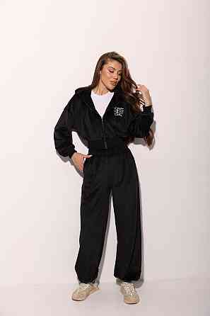 Женский прогулочный костюм двойка: кофта на молнии и брюки велюр Черный, 48/52 Одесса
