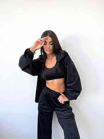 Женский стильный прогулочный костюм тройка: кофта топ и брюки из мягкого велюра Черный, 42/44 Одесса