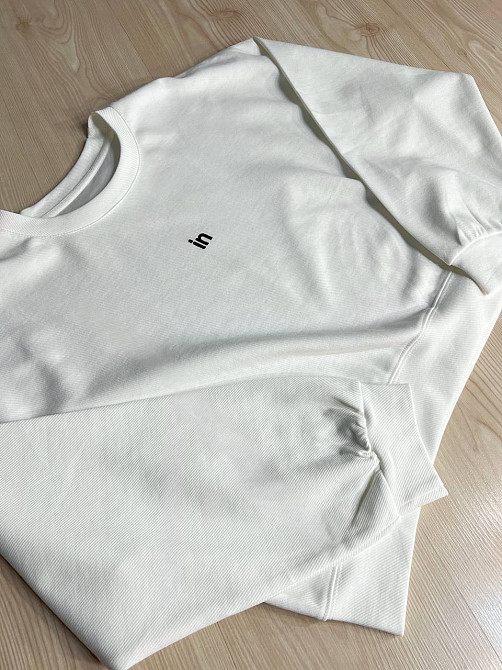 Світшот жіночий U S 36918 оверсайз рубчик діагональ вишивка “in”, білий, one size Київ - фото 13