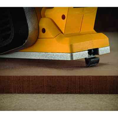 Электрорубанок DeWALT 18 В XR Li-lon, 82 мм, TSTAK (без АКБ и ЗУ) (DCP580NT) Винница