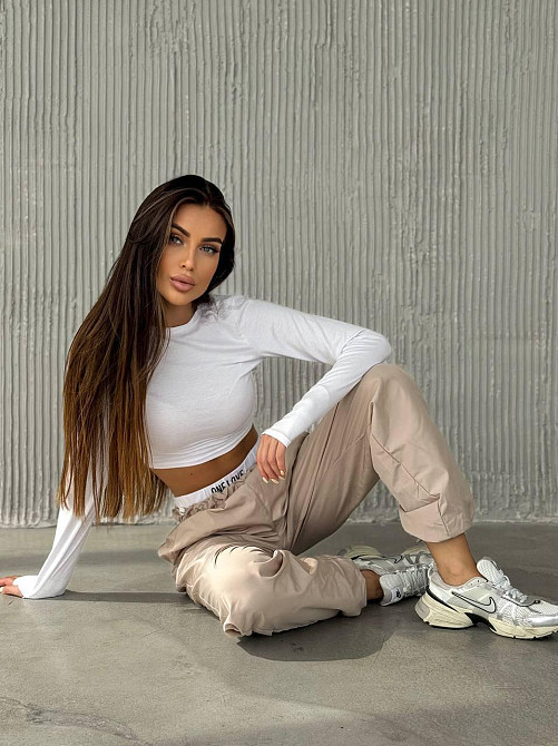 Жіночий прогулянковий костюм-двійка: топ і штани віскоза + матова плащівка 44/46 Одеса - фото 4