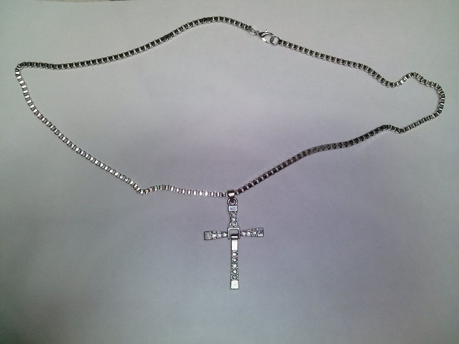 Хрестик Домінік Торетто Він дизель Київ - фото 3