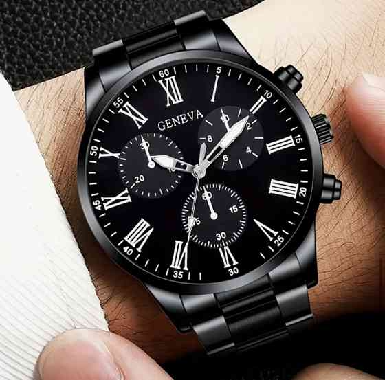 Подарочный набор для мужчин наручные часы с браслетом кулоном и кольцом черный Киев