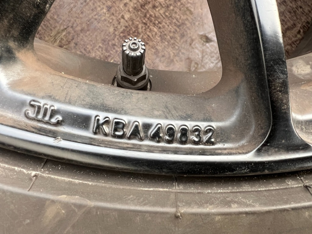 Колесо в зборі диск з шиною 245/45 R18 Renault Trafic III 2014-2021 (комплект) Ковель - фото 2