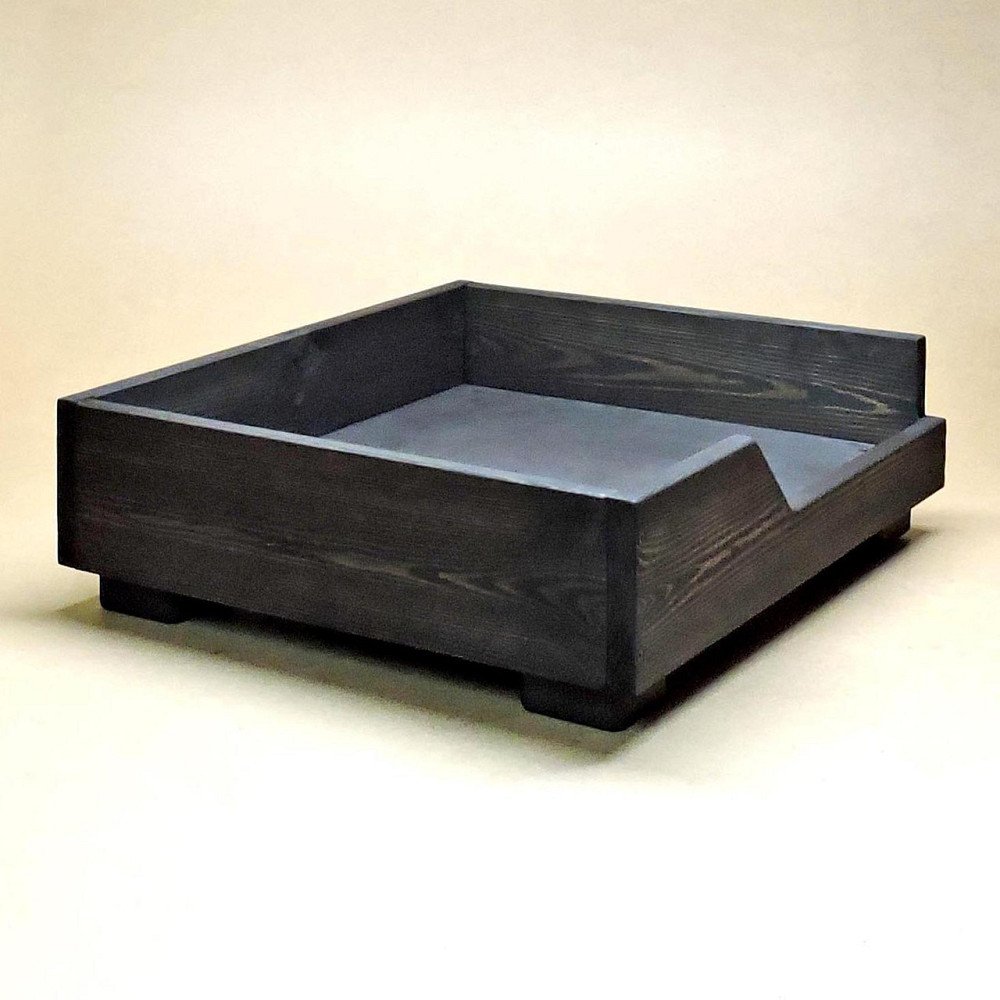 Лежак деревянный для собаки 