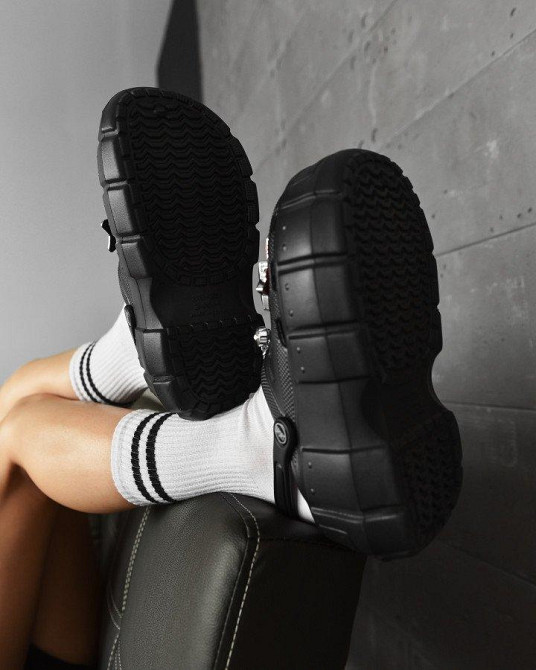 Крокси чорні жіночі з прикрасою на високій підошві для жінок дівчат платформа 38/39 р Одеса - фото 5