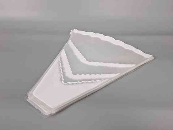 Упаковка конус под цветы h50/10низ/50верх