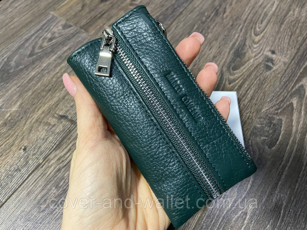 Зеленая кожаная ключница на молнии с карабинами Marco Coverna Киев - изображение 1