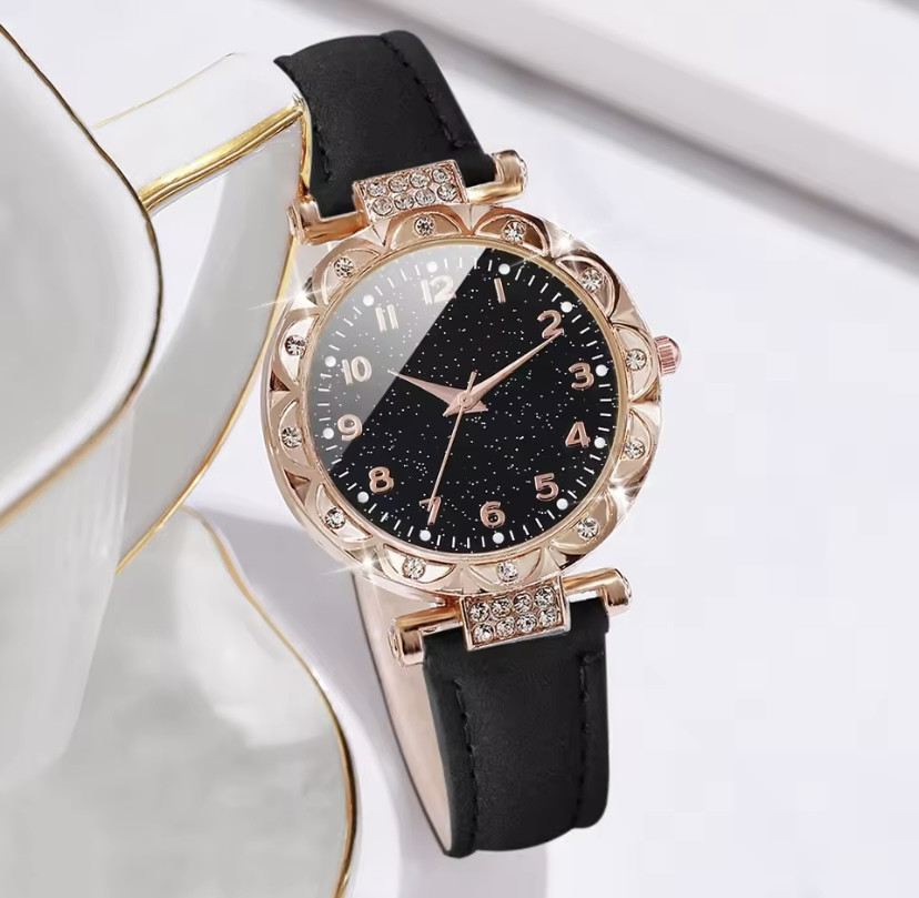 Подарочный набор для женщин в наборе 1 наручные часы 4 оригинальными браслетами без подарочной коробки черный Киев - изображение 4