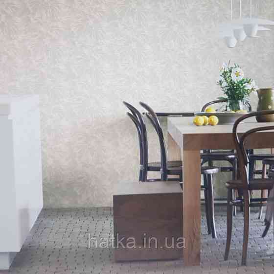 Шпалери вінілові на флізелін Sirpi Alta gamma Sempre 3 абстракція листя бежеві на пісочному з сріблом 3д Київ