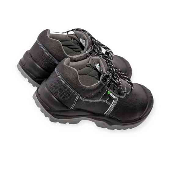 Напівчеревики Boston захисні р 40 шкіра, сталева підноска, 4-х шовні з'єднання, маслобензостійкі Мукачево