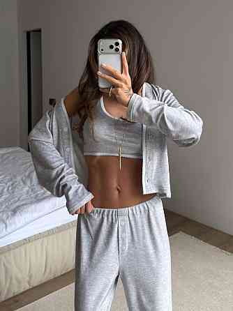 Жіночий повсякденний домашній комплект-трійка якісний велюр 46/48 Одеса