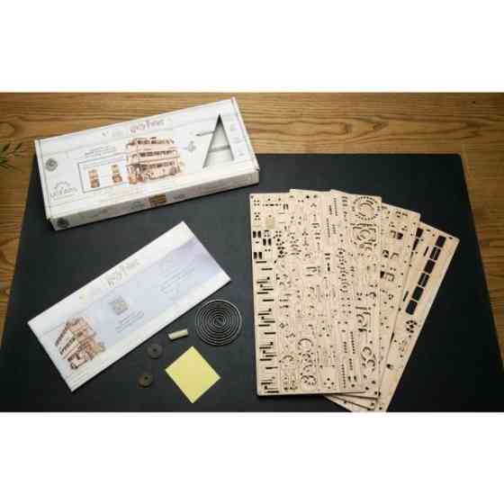 Дерев'яний механічний 3D конструктор Ugears Лицарський автобус (70172) Харків