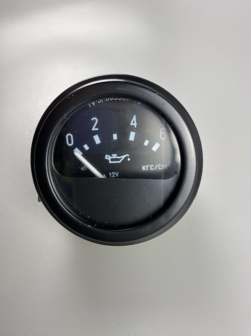 Покажчик тиску оливи ГАЗ УАЗ ЗІЛ 12 В електричний діаметр 60 мм 0-6 кгс/см3 Мукачево - фото 1