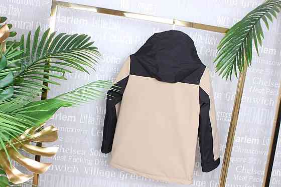 Демисезонная бежевая куртка  для мальчиков 128,134,140 Николаев