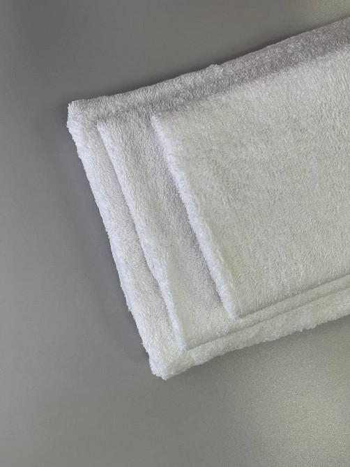 Рушник однотонний Ideal Textile 40х70 см 400 г/м2 білий (56860905) Чернівці - фото 4