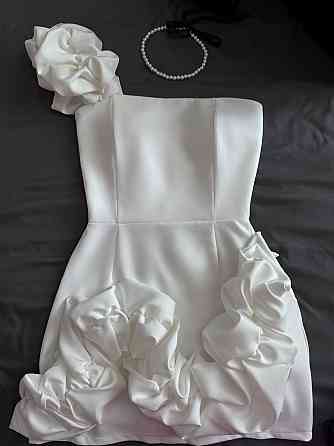 Женское праздничное мини платье с воланами костюмка барби Молочный, 42/44 Одесса