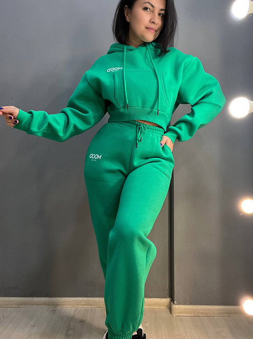 Костюм женский Quzen 493-497 укороченное худи с капюшоном MOOD брюки резинка утепленный зеленый, зеленый, S Киев - изображение 11