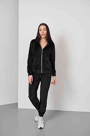 Женский велюровий костюм на змейке с капюшоном Черный S Харьков