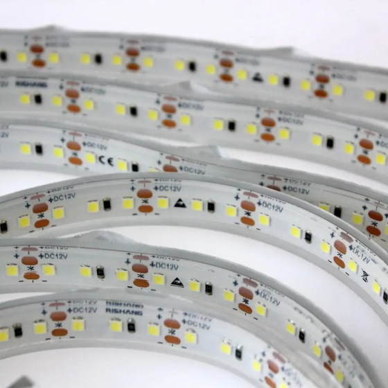 RISHANG LED стрічка RN32C0TA-B, 6000K, 8,6W, 2835, 120 шт, IP67, 12V, 570LM Коломия