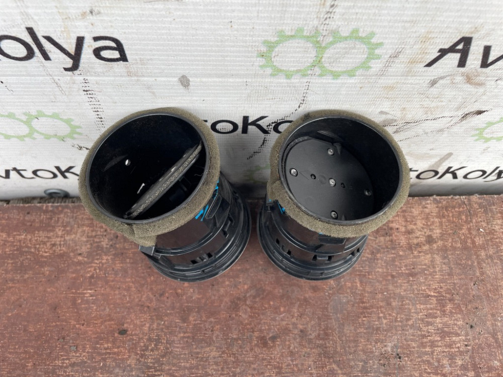 Дефлектор повітря в торпедо Nissan Qashqai 2007-2013 (68760JD10A) Ковель - изображение 4