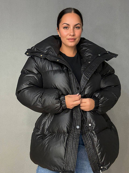 Куртка жіноча Haiziyuan 8055 пуфер глянцева подовжена з утяжкою на талії чорна, чорний, M Київ - фото 1