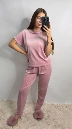 Пижама-комплект (футболка+шорти+штаны) из плюшевого велюра Пудровый XL Харьков