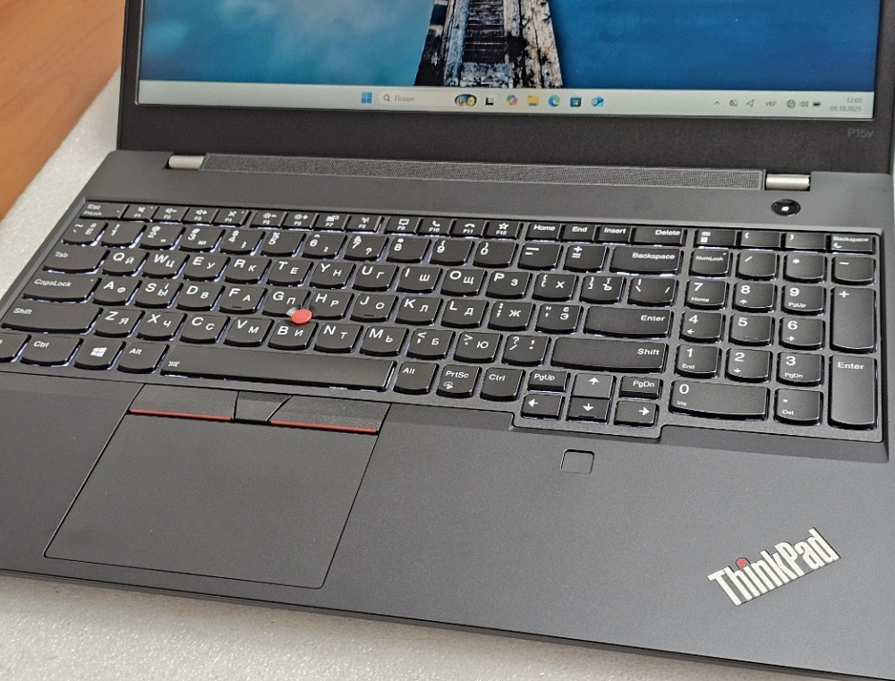 Нові ноутбуки Lenovo ThinkPad P15v Gen 1, i7-10750H, 32/512Gb, Win Pro. Київ - фото 3