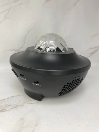 Б/В Ночник-проектор звездного неба Galaxy Star LED с Bluetooth-колонкой, световые эффекты, USB-C Киев