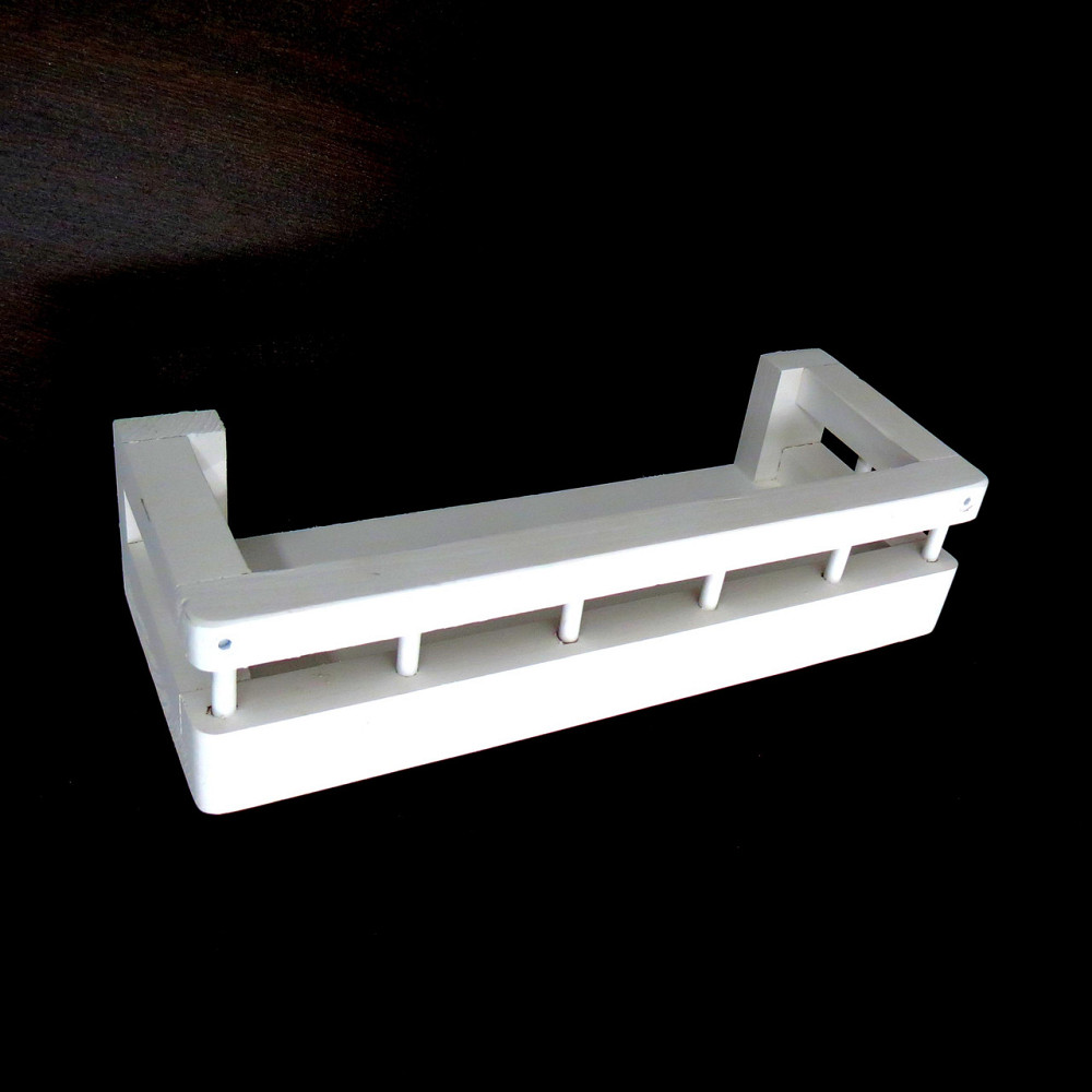 Полка настенная, настольная 