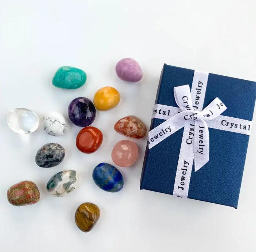 Набор из 14 шт. натуральных полированных кристаллов, энергетических минералов и камней чакры в короб Киев - изображение 2