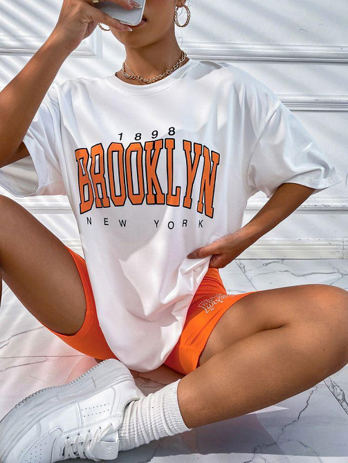 Футболка жіноча з принтом  46 Біла 2664084004 Дніпро - фото 1