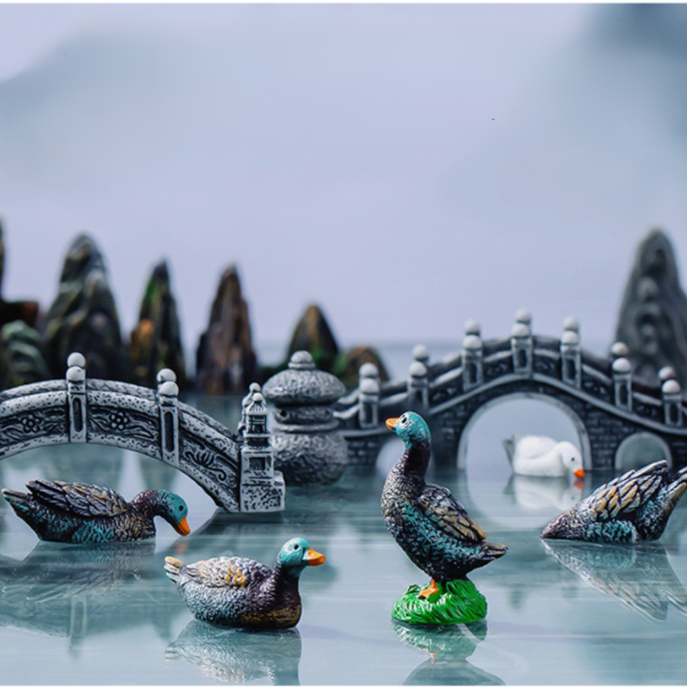 Набор фигурок Утки Мандаринки из серии Пруд для миниатюры, макета, флорариума, микроландшафта, песочного стола Одесса - изображение 1