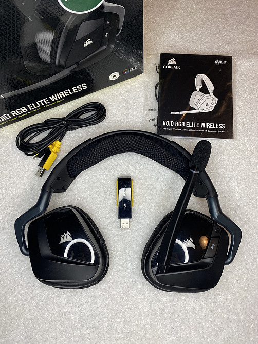 Беспроводная игровая гарнитура CORSAIR VOID RGB ELITE с объемным звучанием 7.1, микрофоном CA-9011201-EU Киев - изображение 2