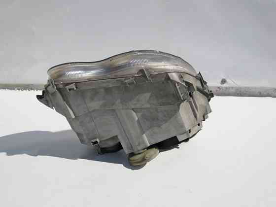 Mercedes-Benz  A2038200161 Фара ліва галоген C-Class W203 до рестайлу обламане внутрішнього кріплення Одеса