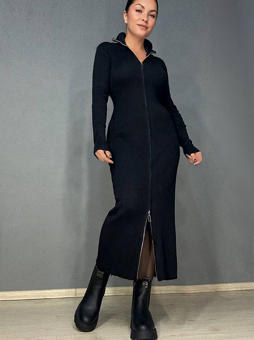 Платье женское Joy One 421 вязаное длинное на молнии в рубчик, черный, one size Киев - изображение 16