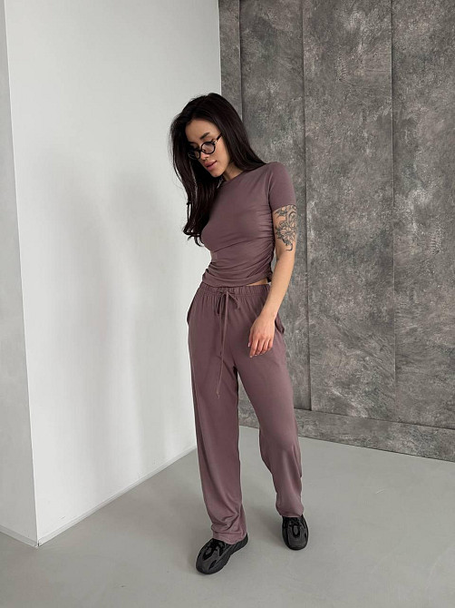 Жіночий базовий прогулянковий костюм-двійка: футболка та штани натуральна віскоза Моко, 42/44 Одеса - фото 6