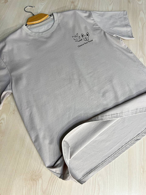 Футболка жіноча A-N 2358 оверсайз з малюнком тварин на спині, сірий, one size Київ - фото 18