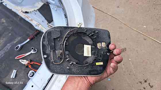 Дзеркальний елемент (вкладка) на Hyundai Santa Fe 2014-2018 Київ