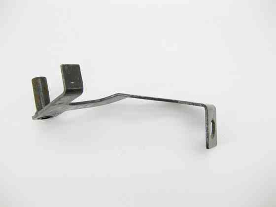 Mercedes-Benz  A2114200486 Тримач гальмівної трубки на передньому правому супорті E-Class W211 4matic Одесса