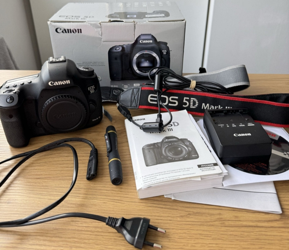 Фотоаппарат Canon EOS 5D Mark III Киев - изображение 7