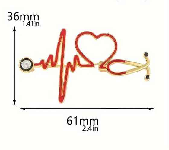 Брошь в форме стетоскопа с красным сердцем и кристаллом Киев