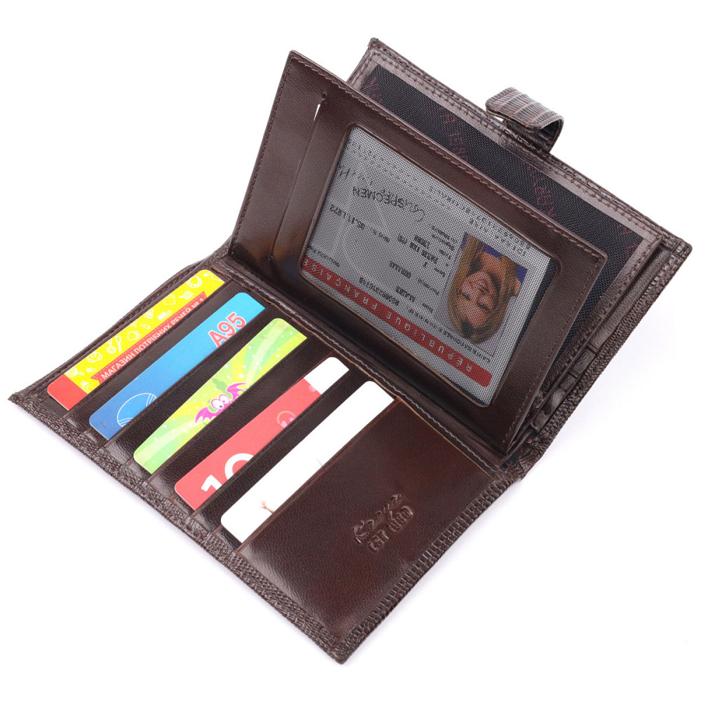 Лаковане чоловіче портмоне з хлястиком із натуральної фактурної шкіри KARYA 21194 Коричневий Київ - фото 6