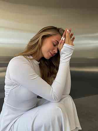 Жіноча стильна вечірня міді сукня з мікродайвінга Одеса