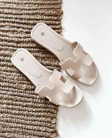 No brend Шльопанці жіночі літні повсякденні силіконові No brend SS-102 бежеві/Шльопанці із силі Коломия