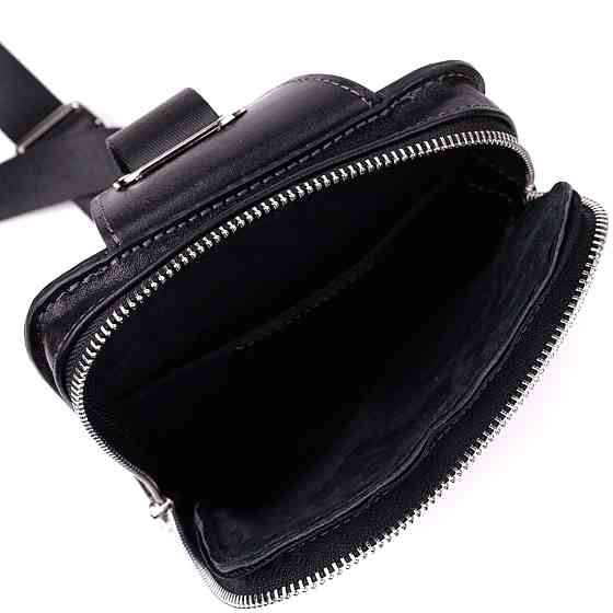 Чоловіча прямокутна сумка бананка із зернистої натуральної шкіри GRANDE PELLE 22879 Чорний Київ