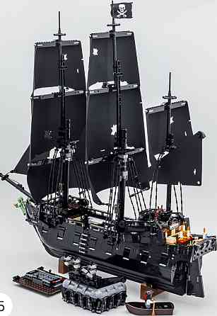 Конструктор Корабель капітана Джека Горобця (10365), 2862 дет. 64 см. Харків