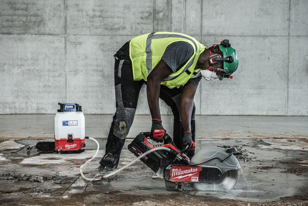 Каска захисна BOLT100 невентильована для промислового альпінізму жовта MILWAUKEE Одеса - фото 6