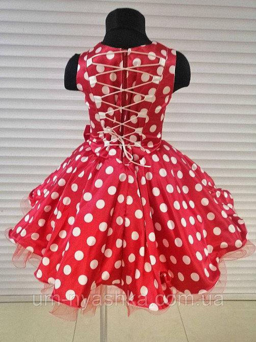 Пышное нарядное платье в ретро стиле 