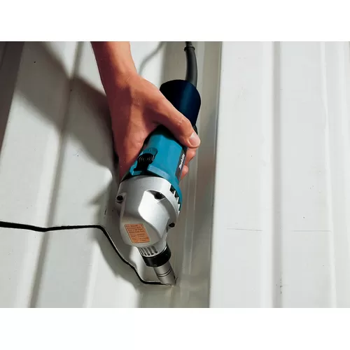 Професійні обрізні ножиці Makita JN 1601 : 550 Вт, 2200 хід/хв, 1.6 кг Київ - фото 4